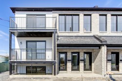 2-5 Rue Émard  Salaberry-De-Valleyfield, QC J6T 0A1