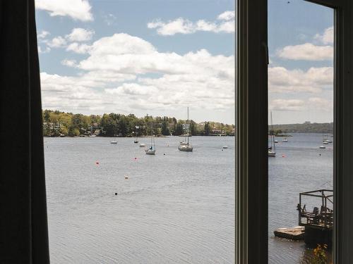 473 Shore Drive, Bedford, NS 