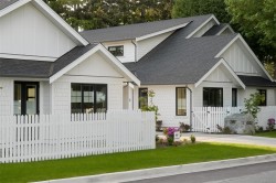 #3-5032 Wesley Rd Saanich, BC V8Y 1Z4