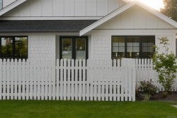 #1-5032 Wesley Rd Saanich, BC V8Y 1Z4