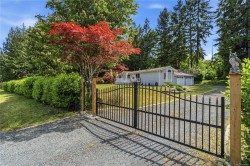4600 Thompson Clarke Dr EAST Bowser, BC V0R 1G0