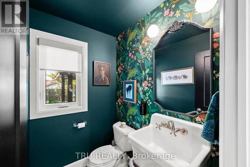 64 Stevenson Avenue, Ottawa, ON - Indoor Photo Showing Bathroom