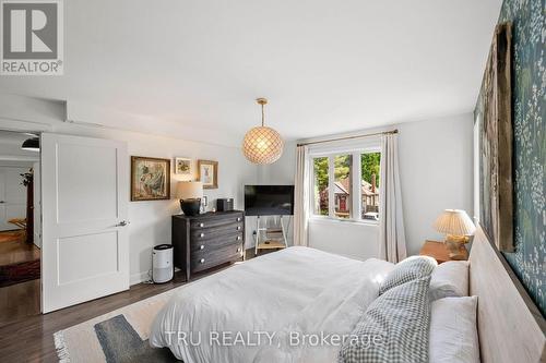 64 Stevenson Avenue, Ottawa, ON - Indoor Photo Showing Bedroom