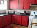 114 Kitza Avenue, Faro, YT  - Indoor Photo Showing Kitchen 