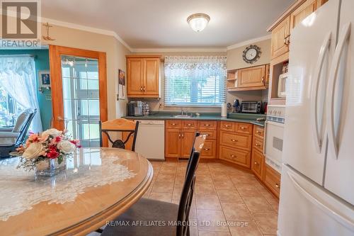 429 Beach Avenue, Cornwall, ON - Indoor