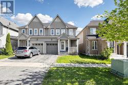 72 BOYD CRESCENT Ajax, ON L1Z 1X7