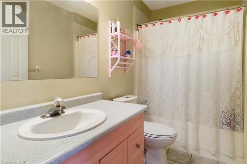 61 Devils Creek Drive, Cambridge, ON - Indoor Photo Showing Bathroom