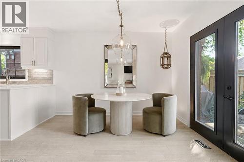 329 Plains Road W, Burlington, ON - Indoor