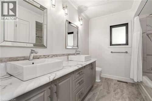 329 Plains Road W, Burlington, ON - Indoor Photo Showing Bathroom