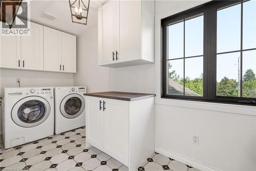 329 Plains Road W, Burlington, ON - Indoor Photo Showing Laundry Room