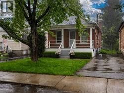 46 EAST 16TH Street  Hamilton, ON L9A 4H9