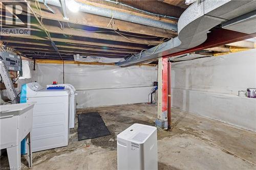 46 East 16Th Street, Hamilton, ON - Indoor