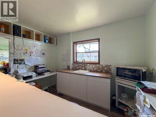 505 Centre Street, Shaunavon, SK - Indoor