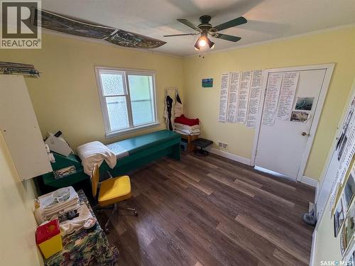 505 Centre Street, Shaunavon, SK - Indoor Photo Showing Other Room