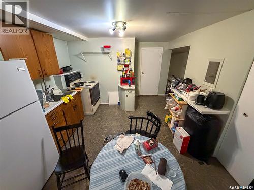 505 Centre Street, Shaunavon, SK - Indoor Photo Showing Other Room
