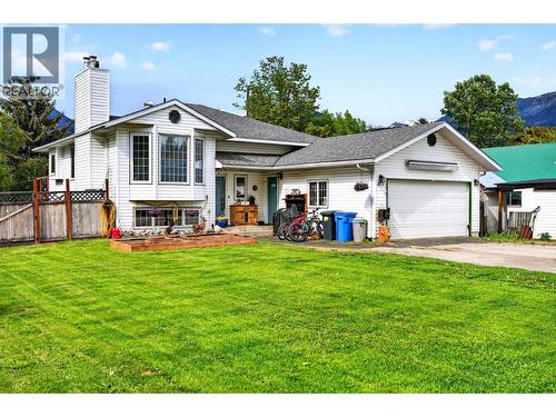 517 12th Street S  Golden, BC V0A 1H0