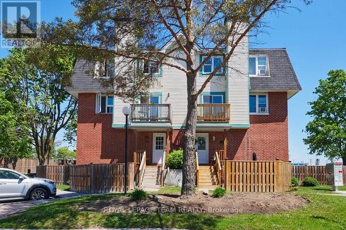 202 - 2 TERRACE DRIVE  Ottawa, ON K2H 9H9
