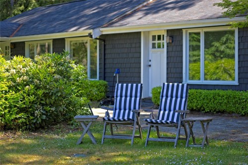 123 Swan Point Rd, Salt Spring, BC 