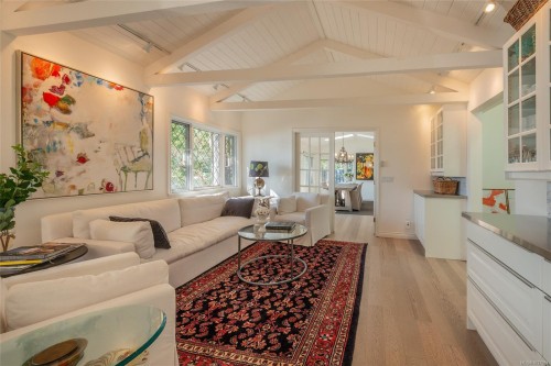 123 Swan Point Rd, Salt Spring, BC 
