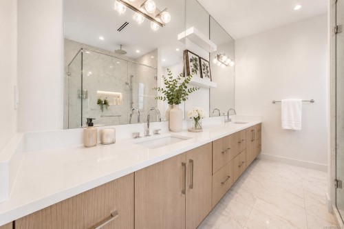 2185 Navigators Rise, Langford, BC 