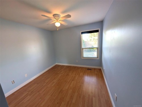#103-240 Stanford Ave East, Parksville, BC 