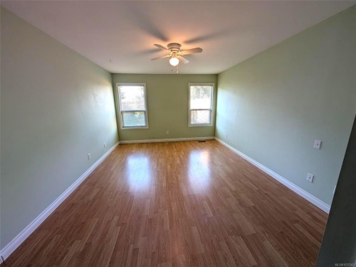 #103-240 Stanford Ave East, Parksville, BC 