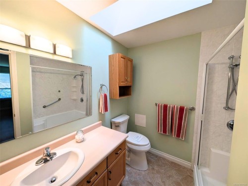 #103-240 Stanford Ave East, Parksville, BC 