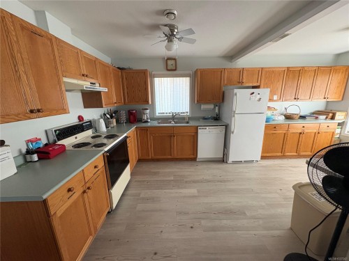 #103-240 Stanford Ave East, Parksville, BC 