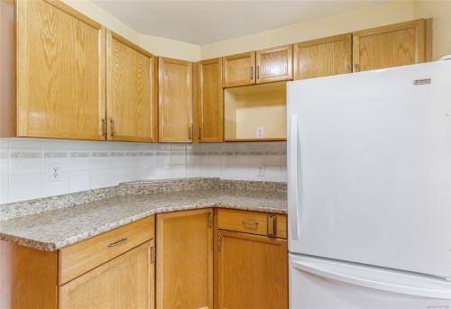 #103-240 Stanford Ave East, Parksville, BC 