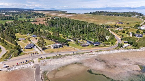 348 Lazo Rd, Comox, BC 