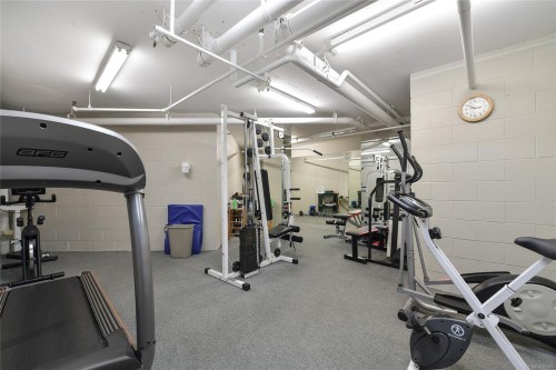 #1101-327 Maitland St, Victoria, BC - Indoor Photo Showing Gym Room