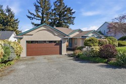 136 Heritage Dr Nanaimo, BC V9V 1H8