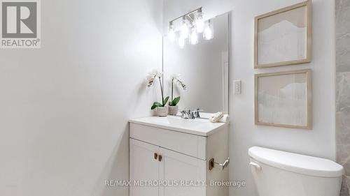 106 - 1445 Wilson Avenue, Toronto, ON - Indoor Photo Showing Bathroom