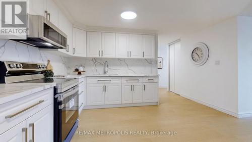 106 - 1445 Wilson Avenue, Toronto, ON - Indoor Photo Showing Kitchen