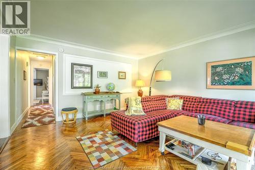 3567 Howard, Windsor, ON - Indoor Photo Showing Living Room