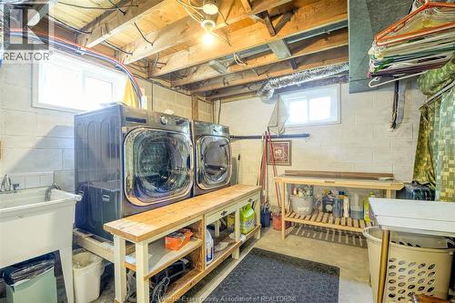 3567 Howard, Windsor, ON - Indoor Photo Showing Laundry Room