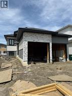 383 Sharma CRESCENT  Saskatoon, SK S7W 1K8