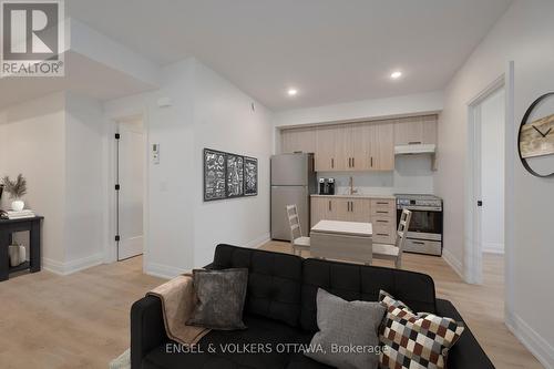 SDU - Virtually Staged - 75A Granton Avenue, Ottawa, ON - Indoor Photo Showing Kitchen