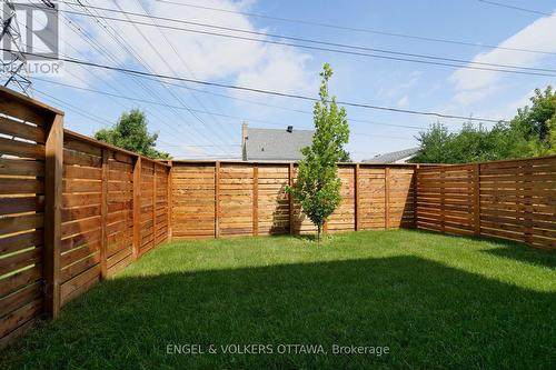 75A Granton Avenue, Ottawa, ON - Outdoor