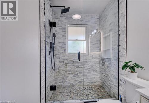 152 Clark Avenue, Kitchener, ON - Indoor Photo Showing Bathroom