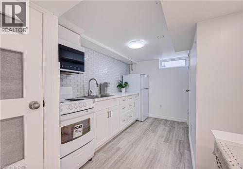 152 Clark Avenue, Kitchener, ON - Indoor