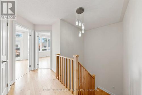 104 Dariole Drive, Richmond Hill, ON - Indoor Photo Showing Other Room