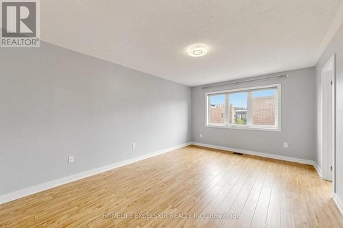 104 Dariole Drive, Richmond Hill, ON - Indoor Photo Showing Other Room