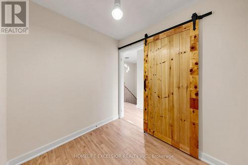 104 Dariole Drive, Richmond Hill, ON - Indoor Photo Showing Other Room