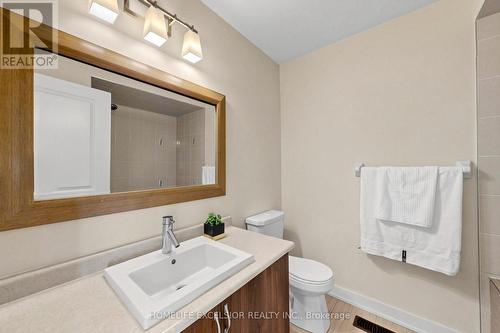 104 Dariole Drive, Richmond Hill, ON - Indoor Photo Showing Bathroom