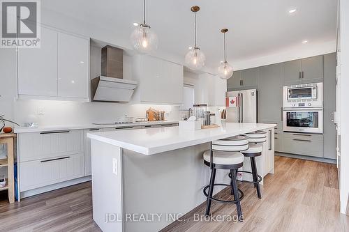 1 Miramar Drive, Markham, ON - Indoor Photo Showing Kitchen With Upgraded Kitchen
