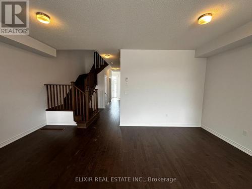 141 Fenchurch Manor, Barrie, ON - Indoor Photo Showing Other Room