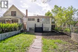 1840 Quebec STREET  Regina, SK S4P 1J5