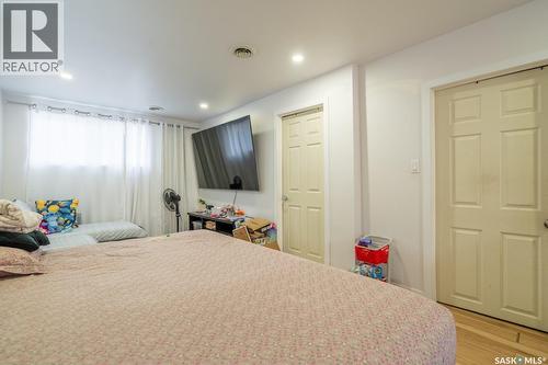 1840 Quebec Street, Regina, SK - Indoor Photo Showing Bedroom