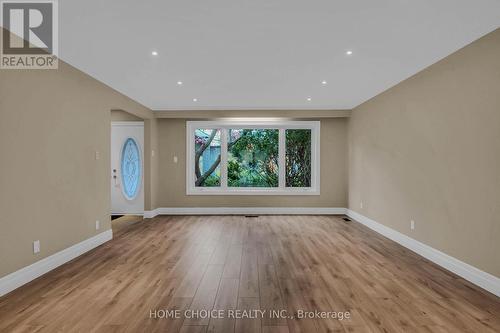 43 Golfwood Heights E, Toronto, ON - Indoor Photo Showing Other Room